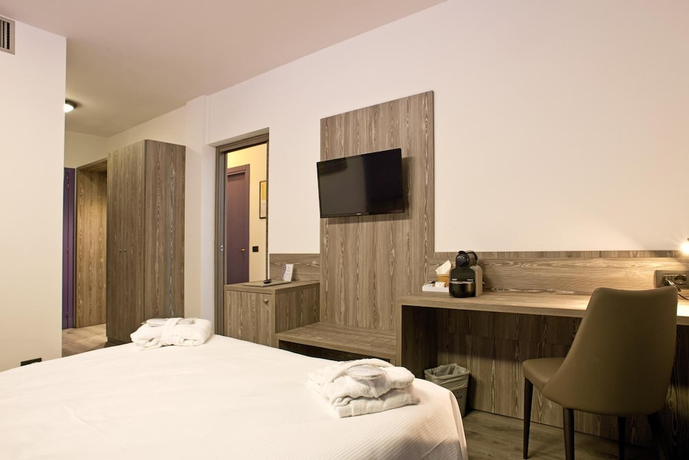 Hotel Gardenia 40/57
