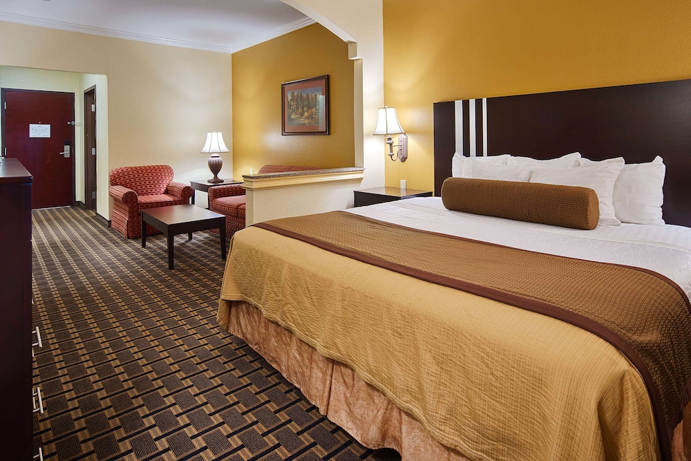 Days Inn & Suites by Wyndham Sam Houston Tollway 16/50