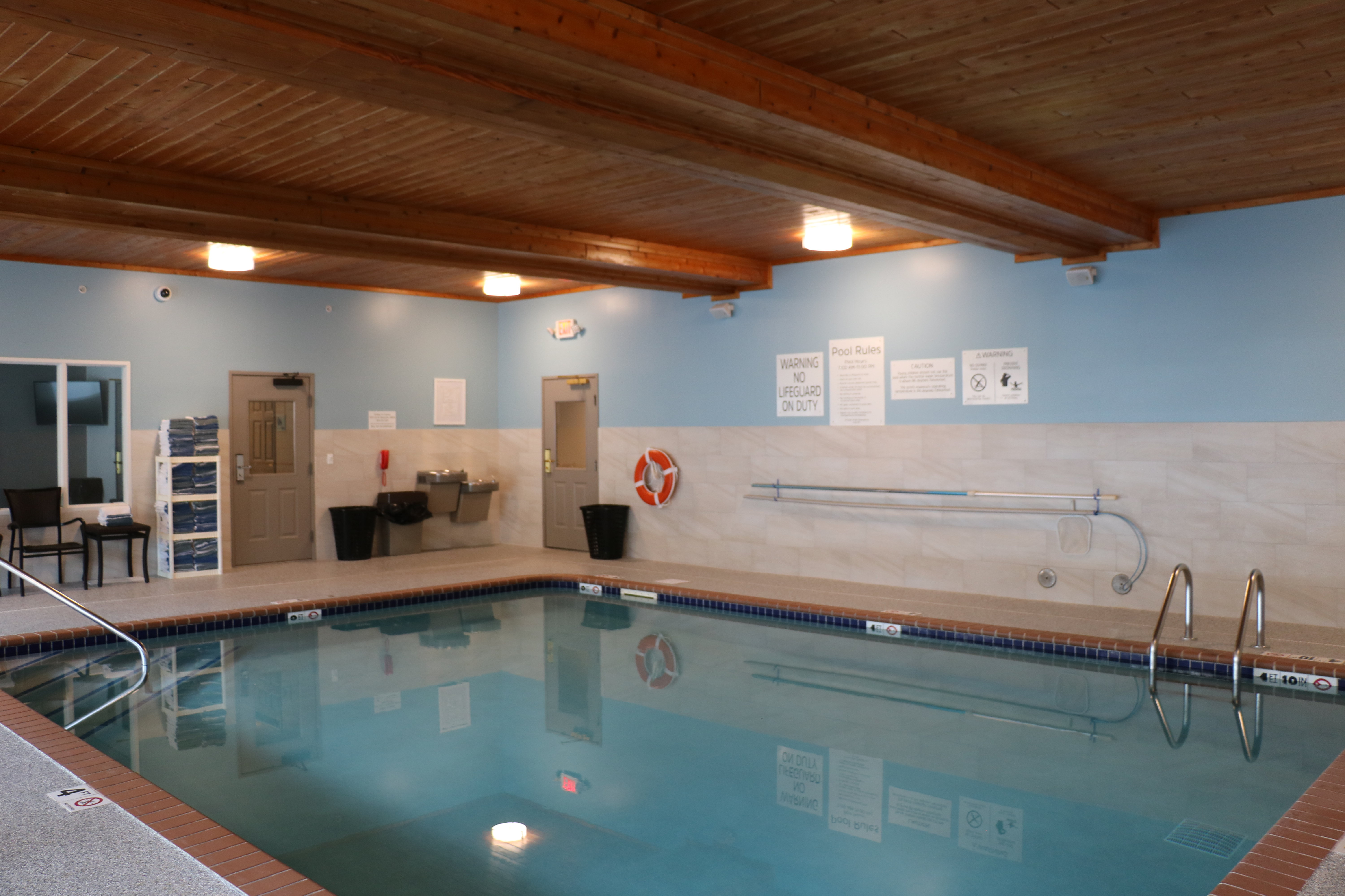 Holiday Inn Express & Suites Marquette, an IHG Hotel 19/50