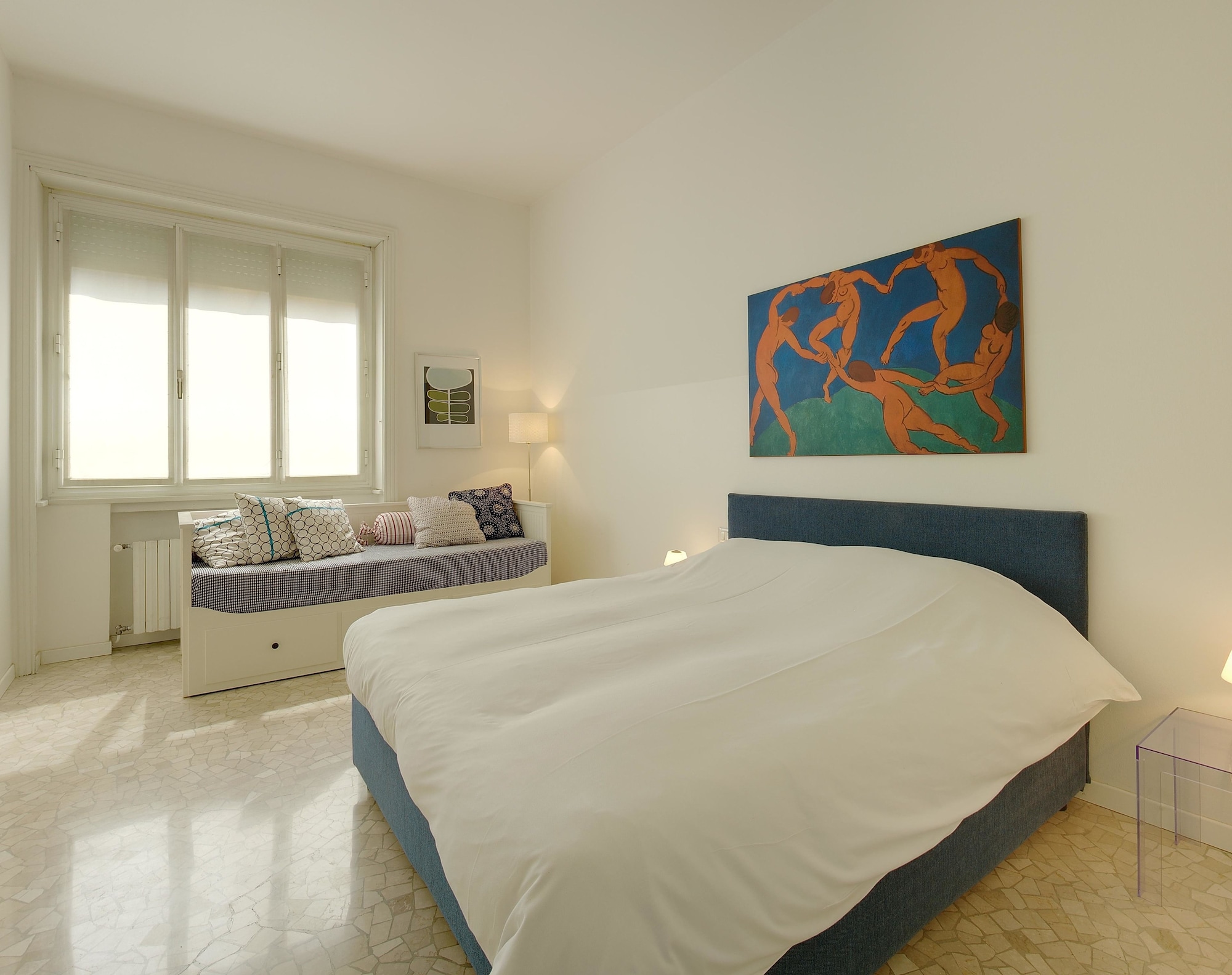 1 Bedroom, Apartment, Double Bed, 2 Sofa, Large