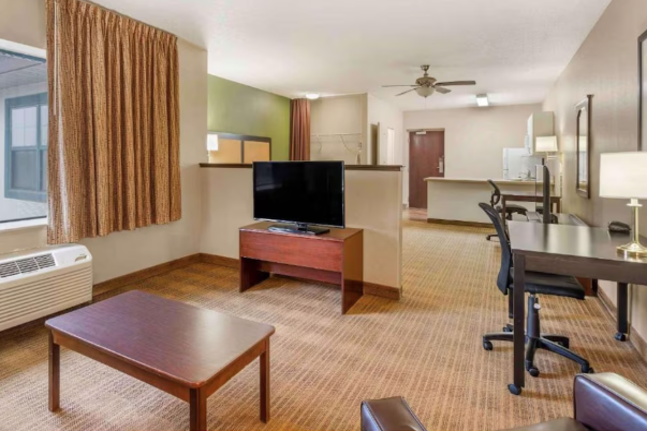 Motel6 Corporate Extended Stay Chicago Lisle IL in LISLE - IL