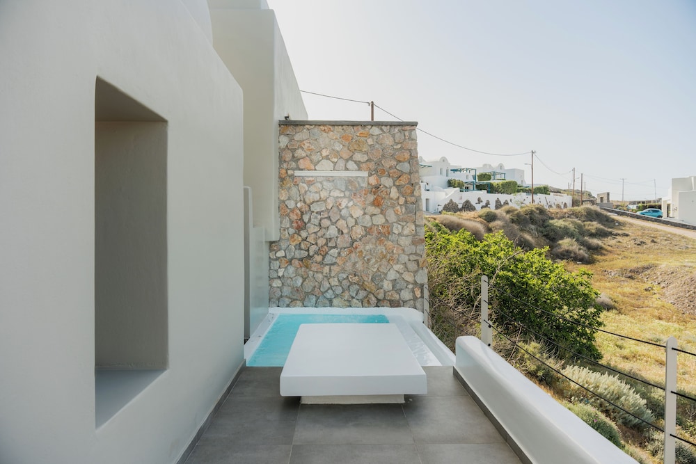 Black Diamond Suites Adults Only 24/50