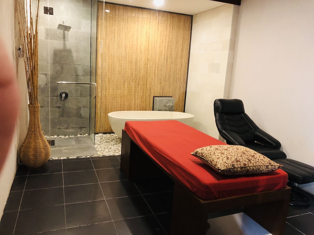 Gaing Mas Jimbaran Villas By Gaing Mas Group 45/80