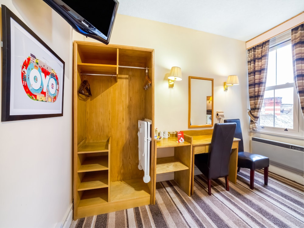 Cardiff Sandringham Hotel 7/53