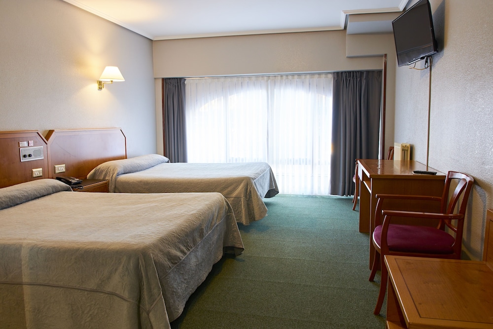 Hotel San Jorge 16/40