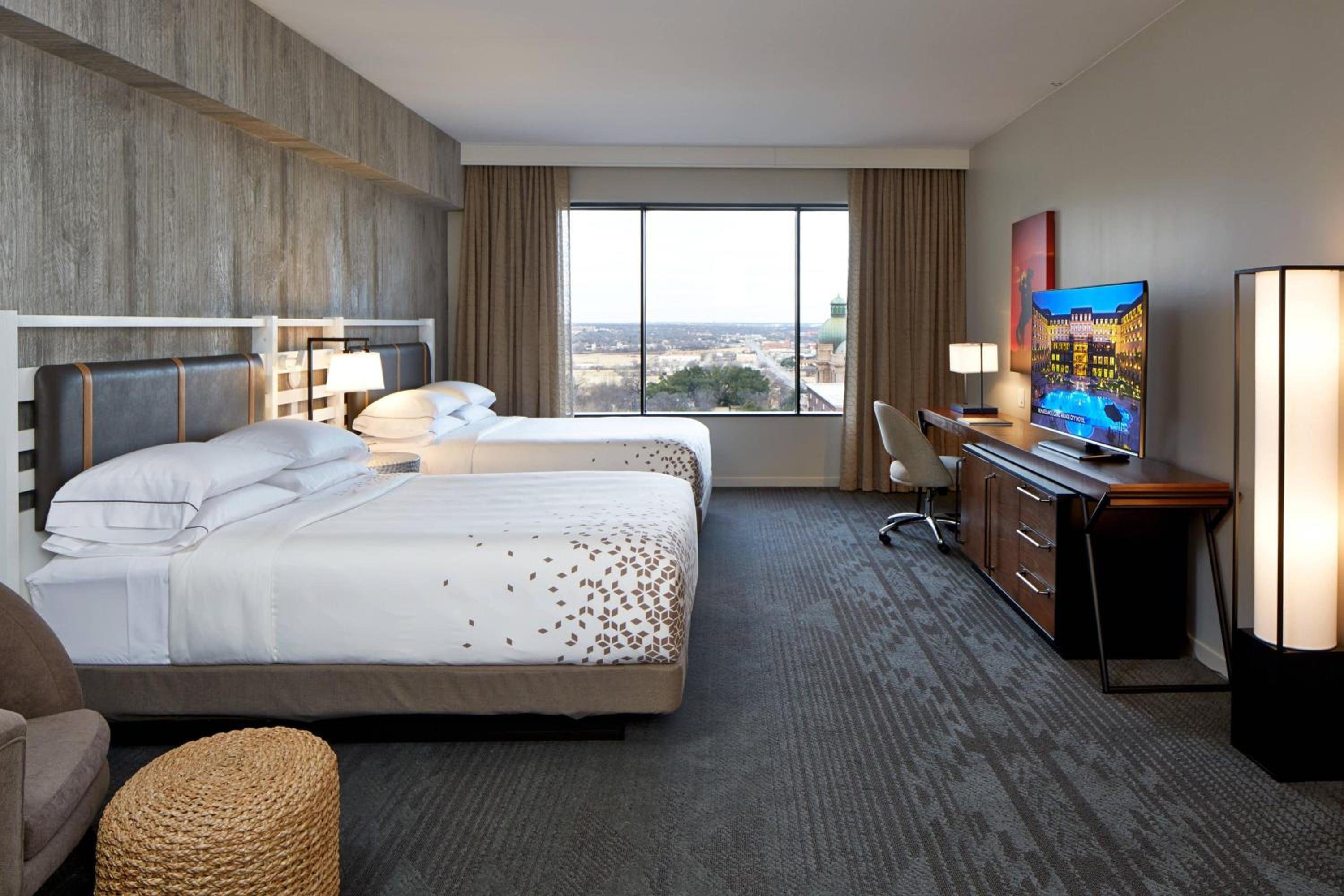 Guest Room, 2 Queen Beds, Concierge Level