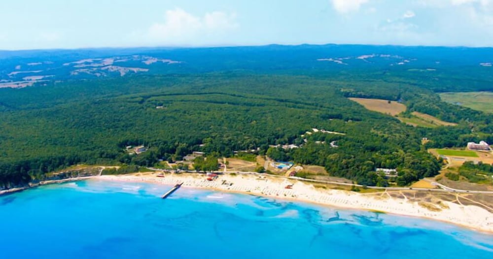 Hotel Forest Beach 37/40