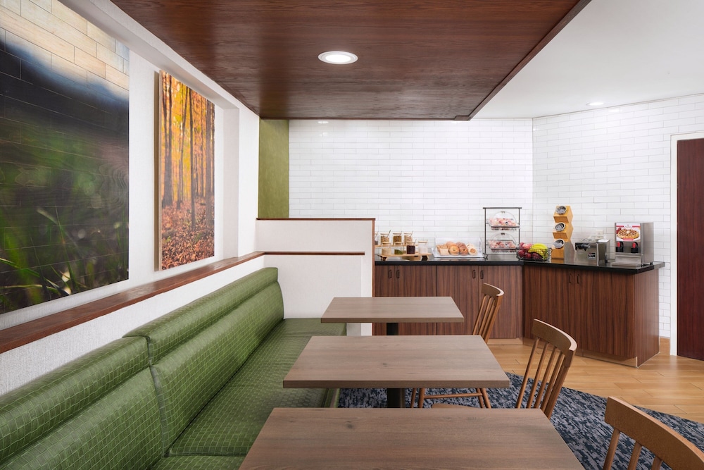 Fairfield Inn And Suites Jacksonville 29/47