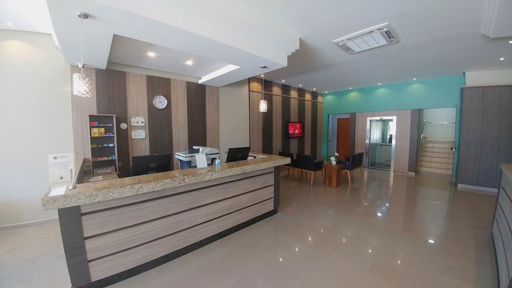 Rede Andrade Vivaldi Hotel 4/50