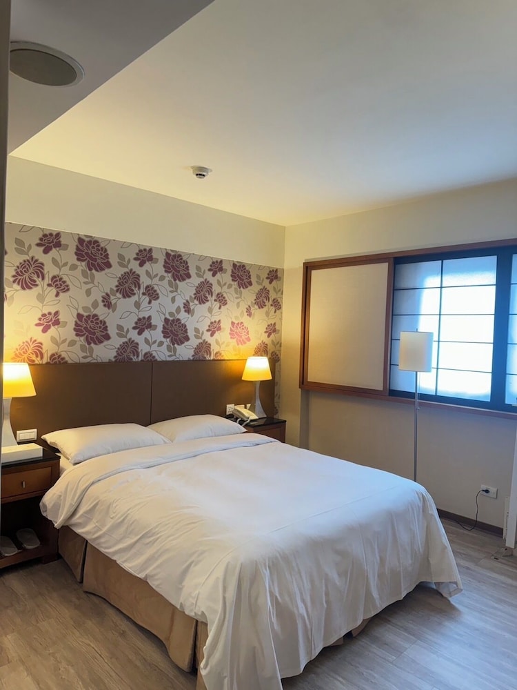 STANDARD, DOUBLE BED, NO PARKING