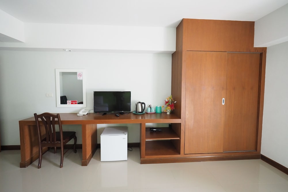 Phuhi Hotel 29/32
