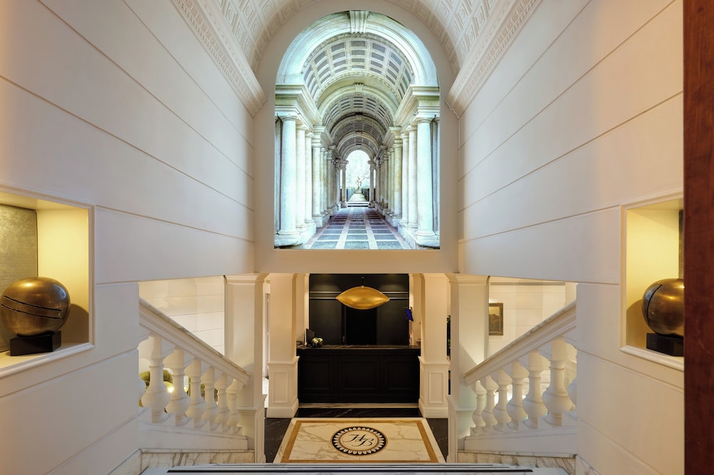 Barberini Hotel 10/56