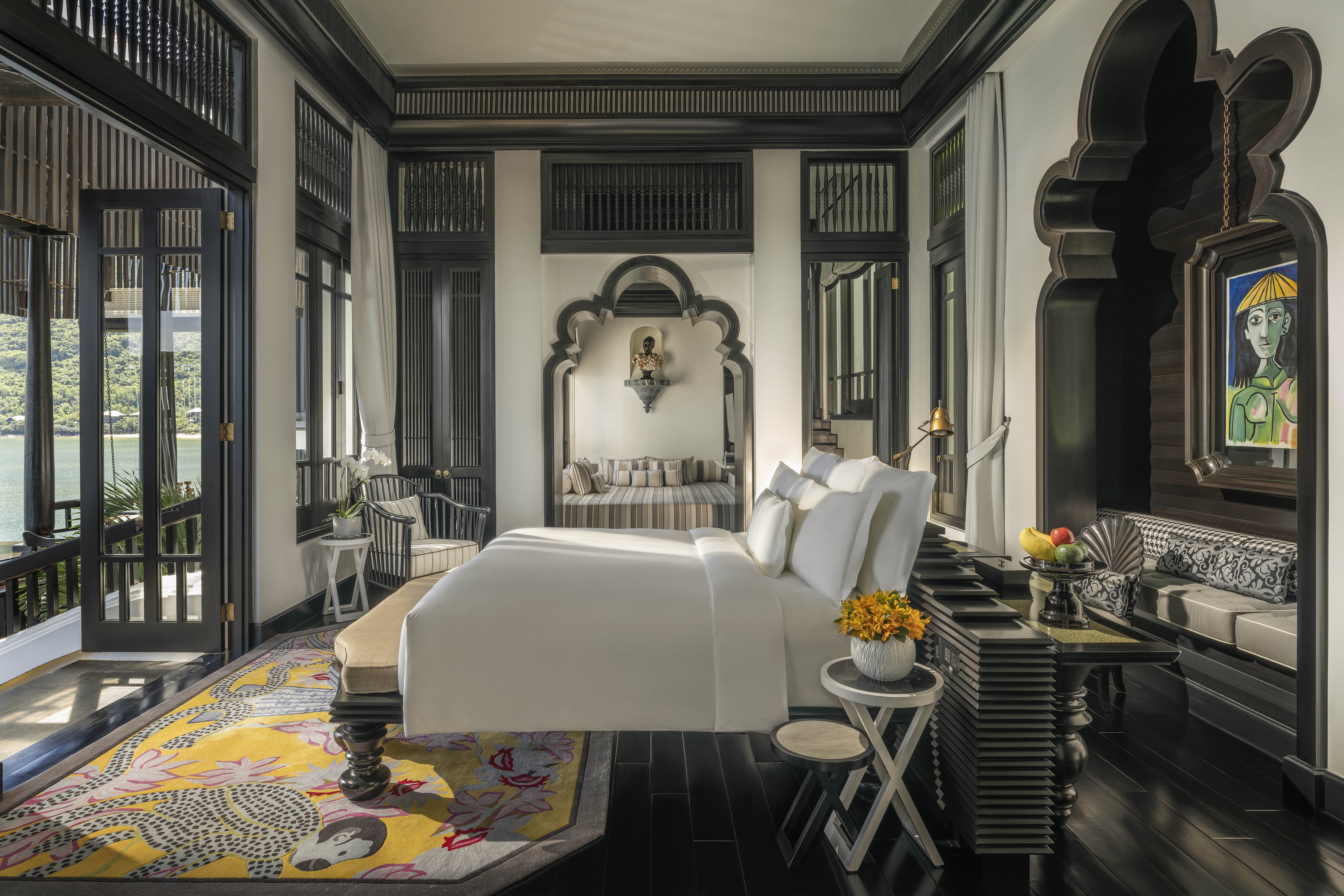 2 Bedrooms, Royal, Residence, by the Sea