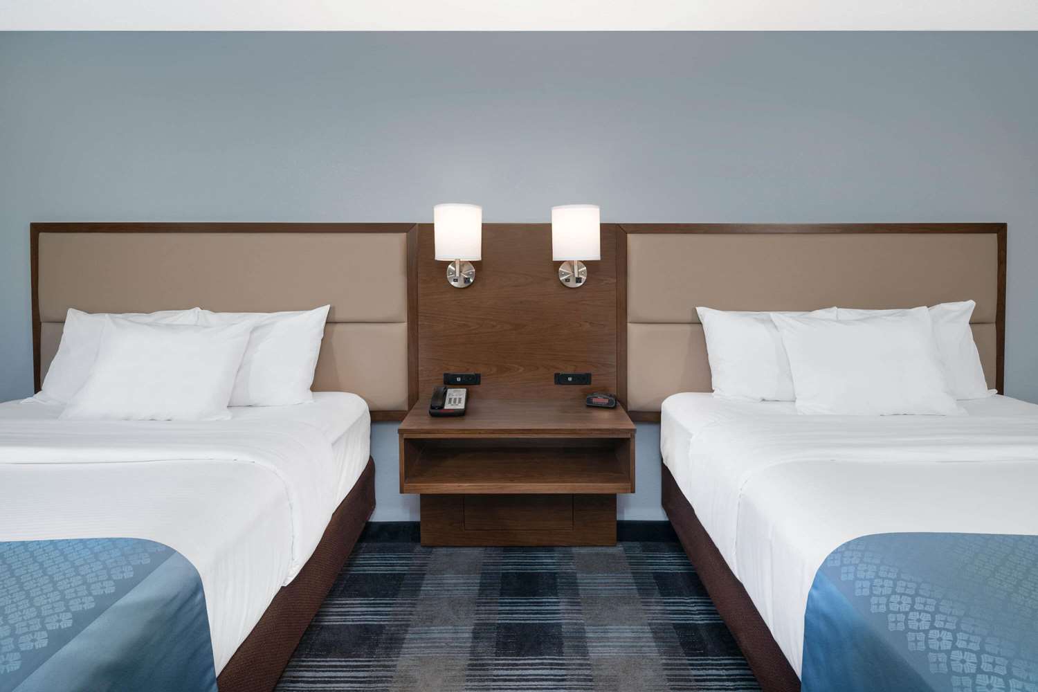 Holiday Inn Express Mobile I-65, an IHG Hotel 7/41