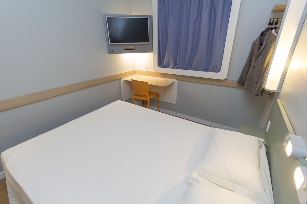 Ibis Budget Blumenau 23/68