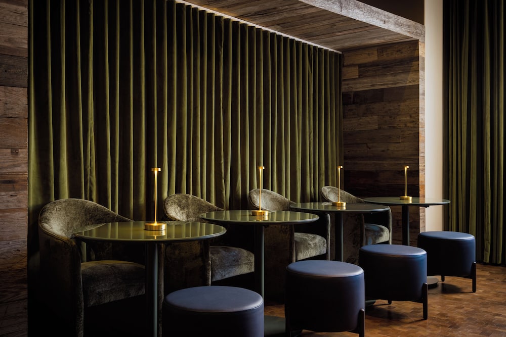 THE ROW NYC HOTEL 42/49