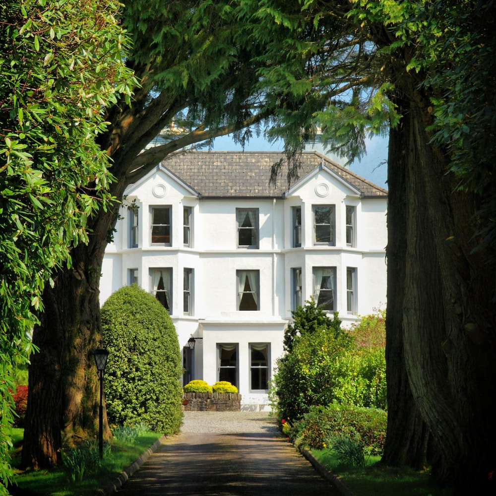 Seaview House Hotel 37/39