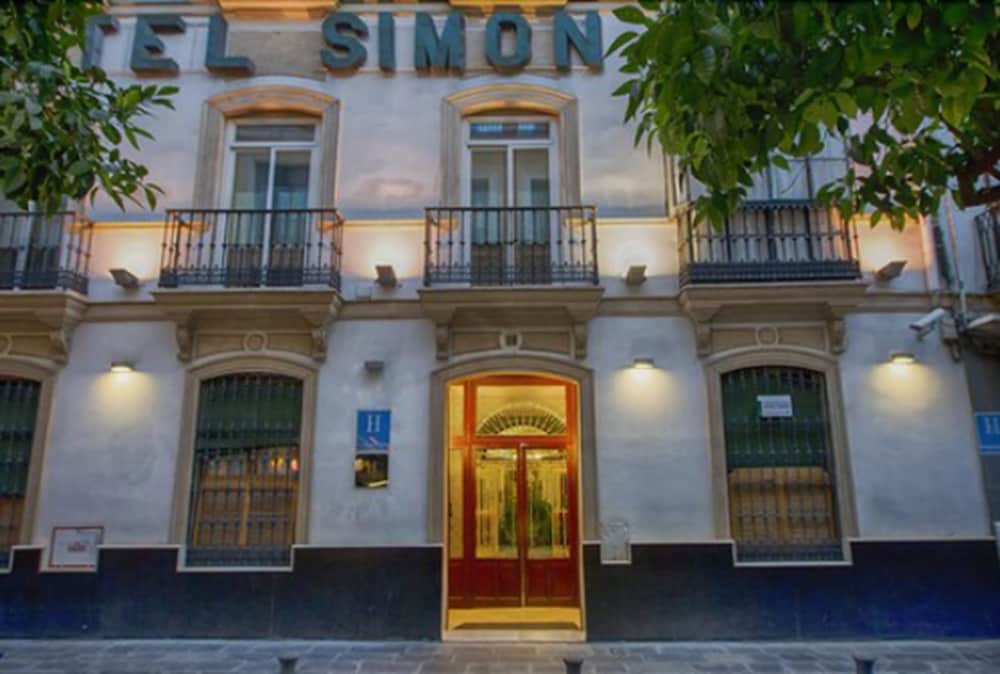 Hotel Simon 2/66
