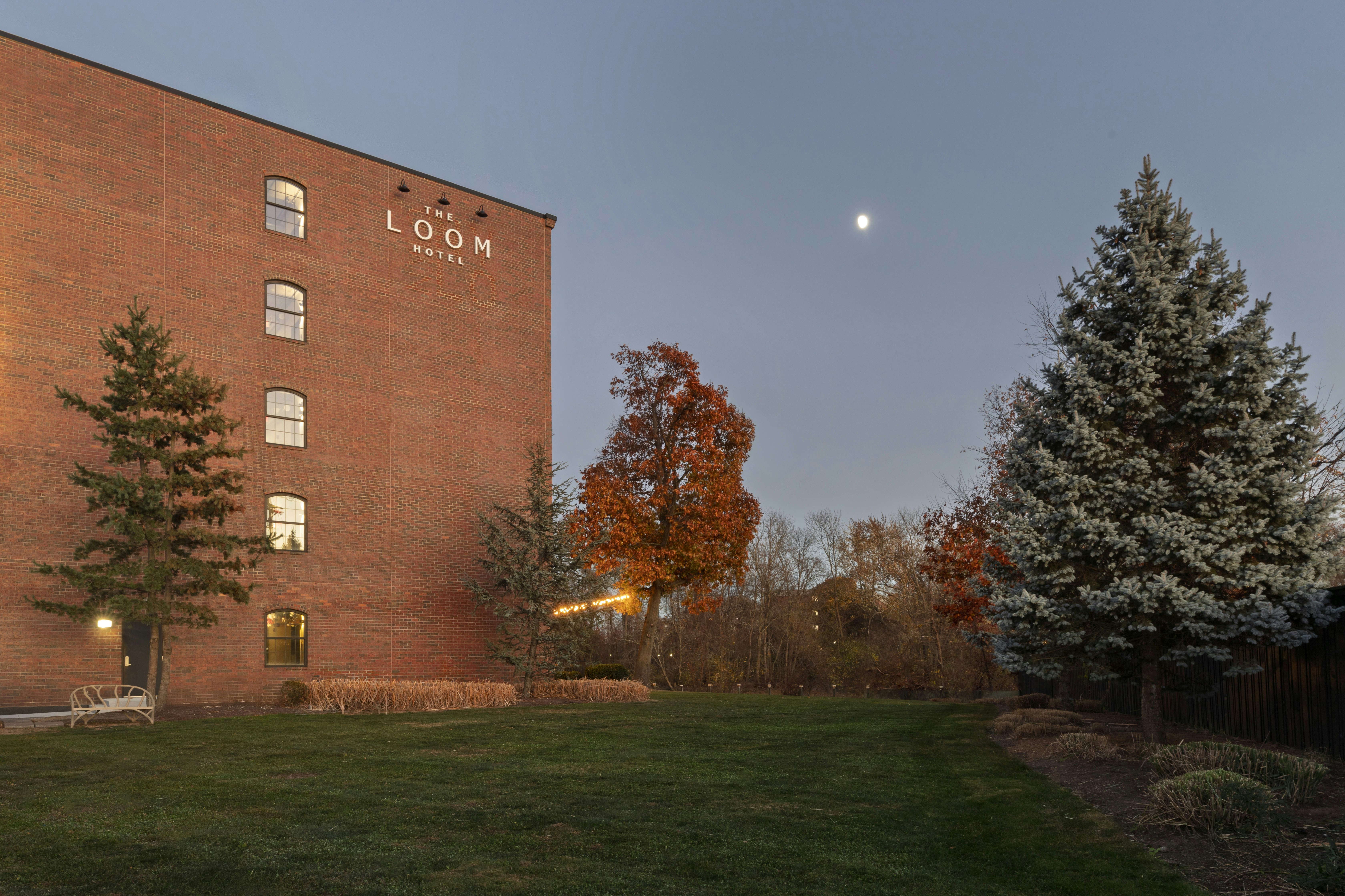 The LOOM Hotel, Tapestry Collection by Hilton 65/68
