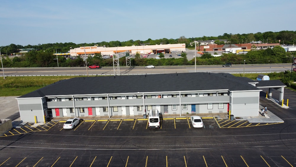 Days Inn By Wyndham Indianapolis East Post Road 32/54