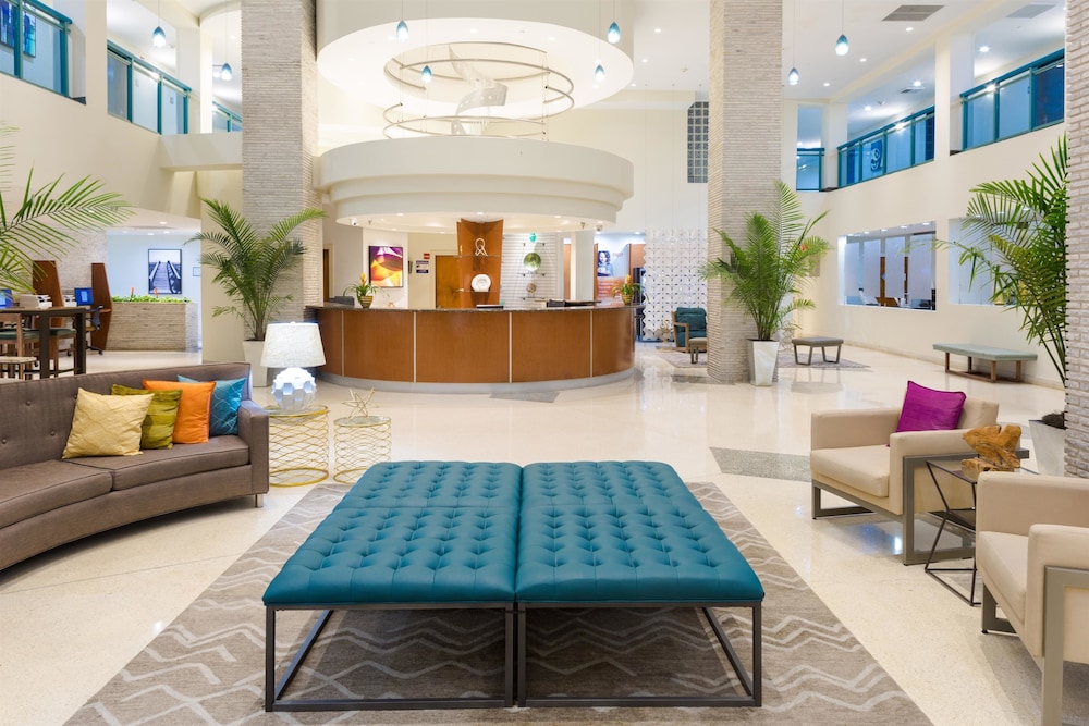 Best Western Plus Atlantic Beach Resort 10/44