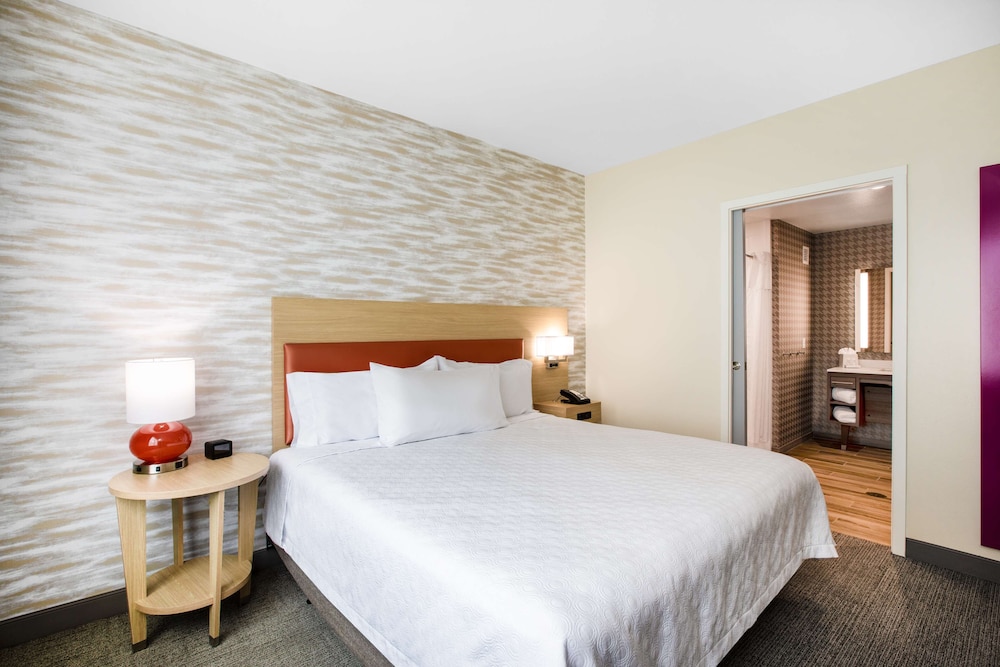Home2 Suites By Hilton Carlsbad CA 8/44