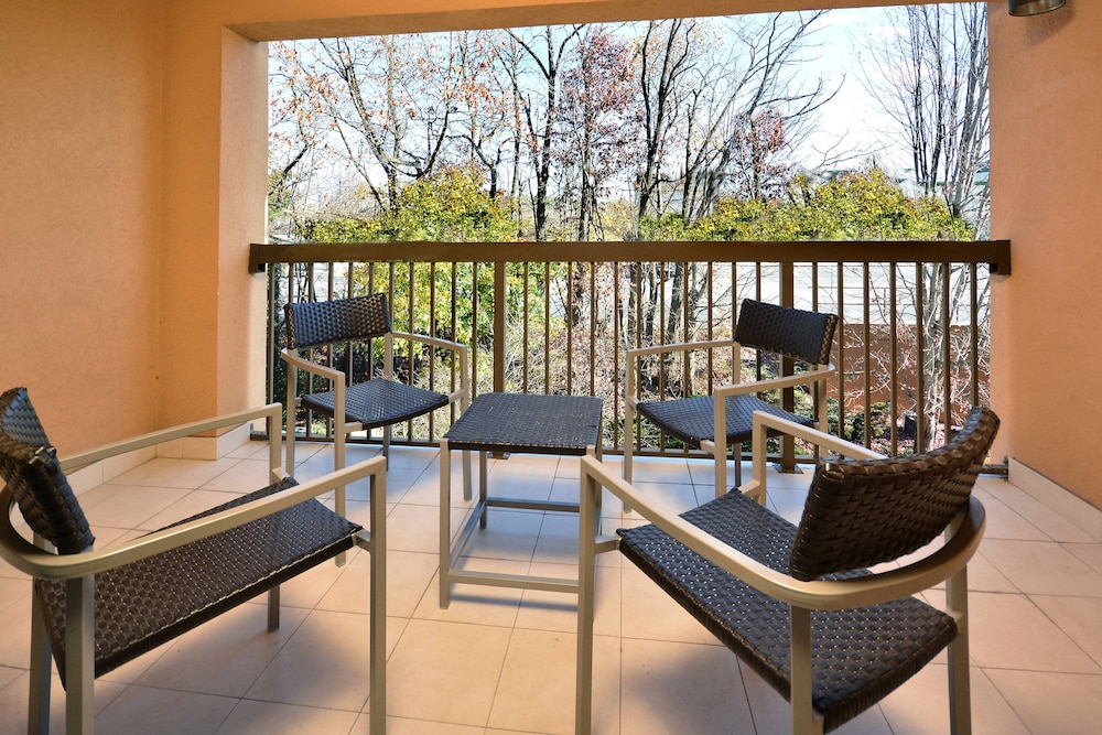 Courtyard by Marriott Beckley 53/64