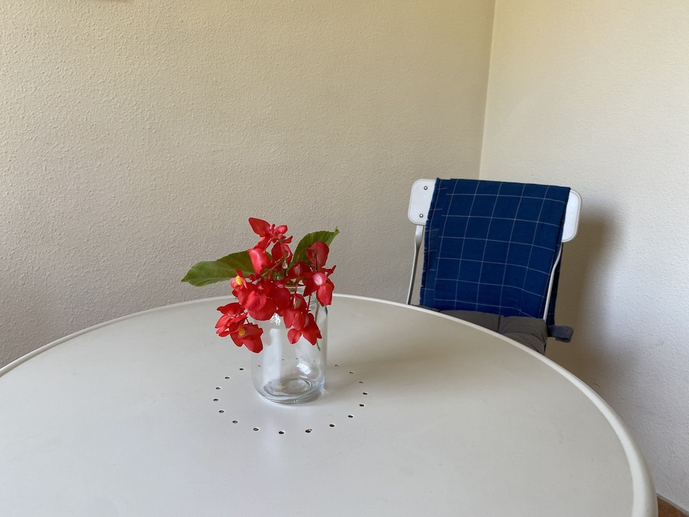 Hostal Moscatel 7/50
