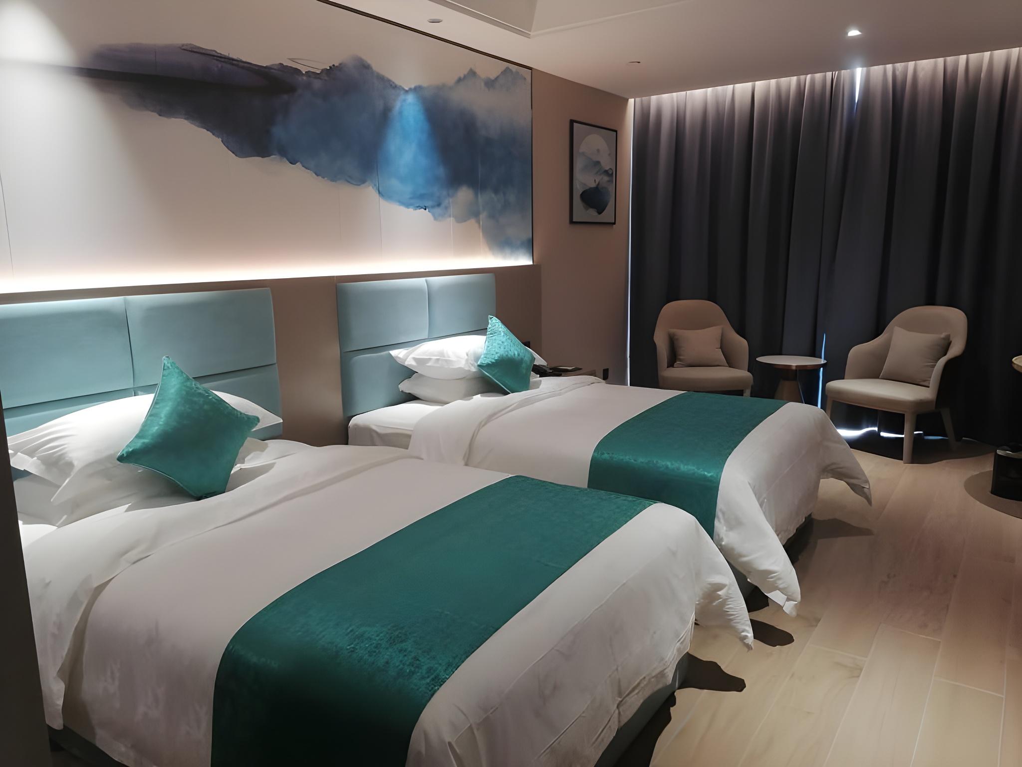 Oriental, Superior, Twin Beds