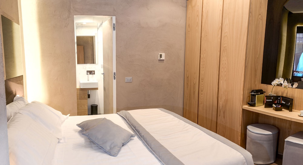 Sun Suite Luxury Pantheon 25/50