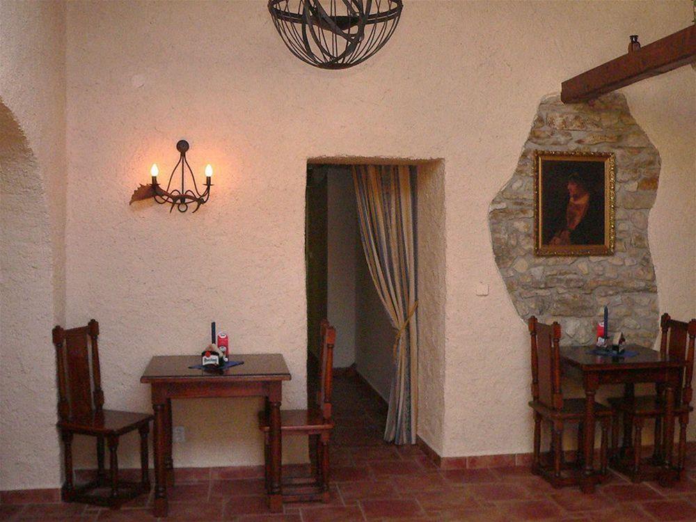 Hotel Pivovar 6/45