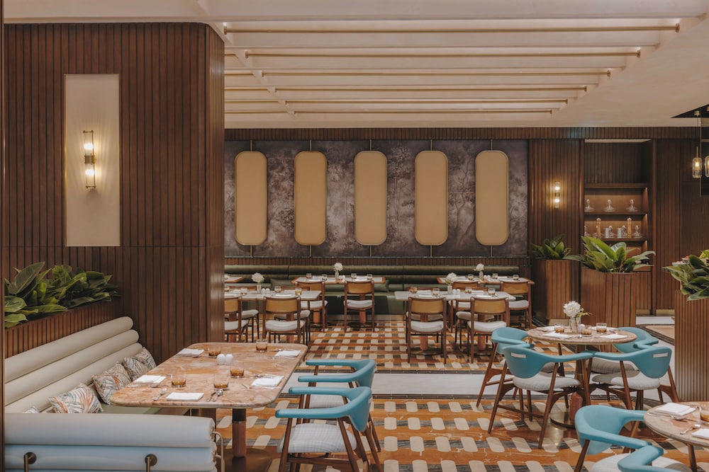 Fairmont Hanoi 90/102