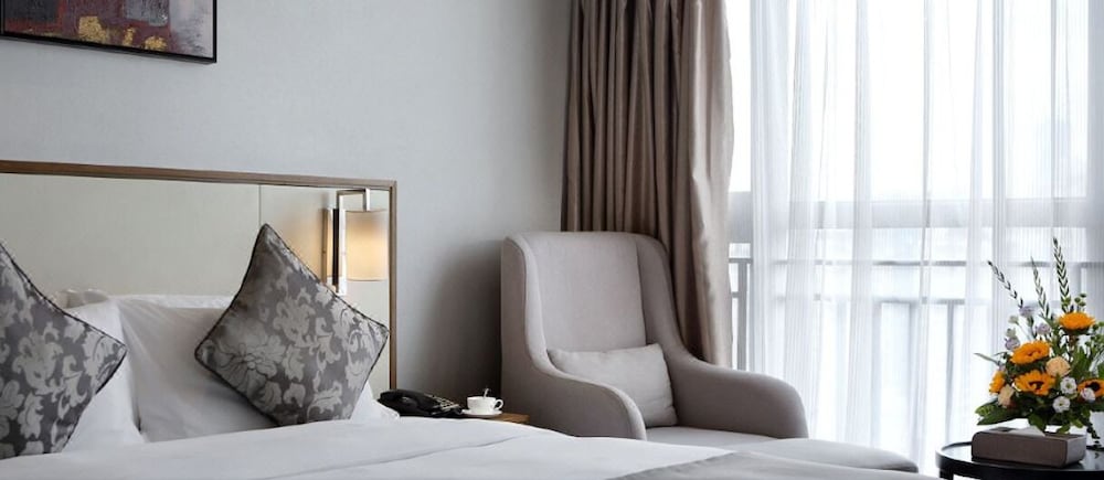 Shenzhen Hongdu Hotel 37/60