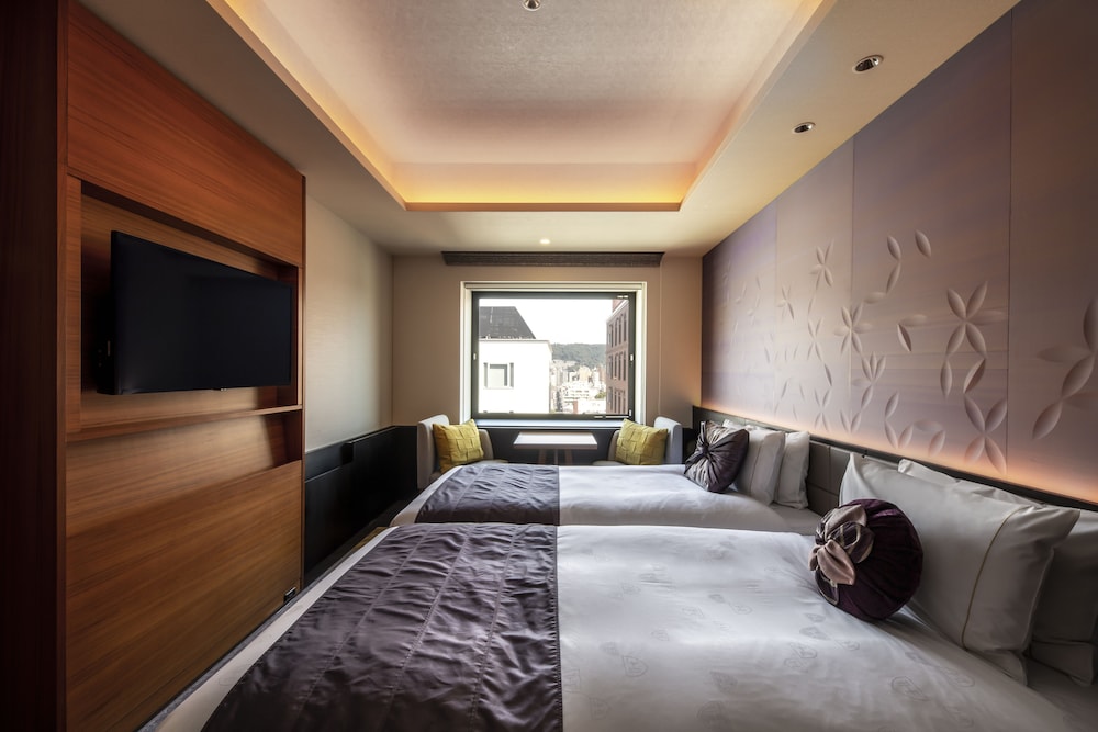 Courtyard by Marriott Kyoto Shijo Karasuma 10/24