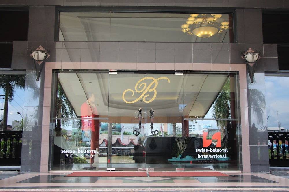SWISS-BELHOTEL BORNEO BANJARMASIN 51/64