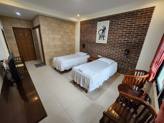 Deluxe, Twin Beds