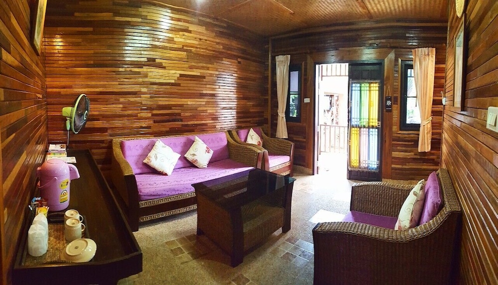 Baan Soontree Resort 34/70