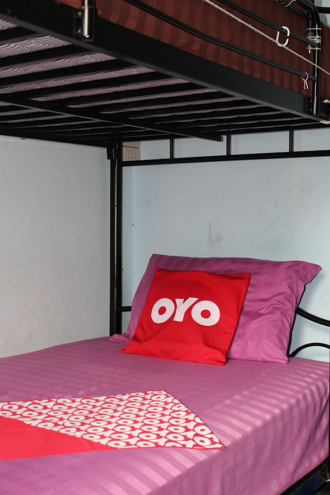 OYO 985 The Twins Hostel 6/25