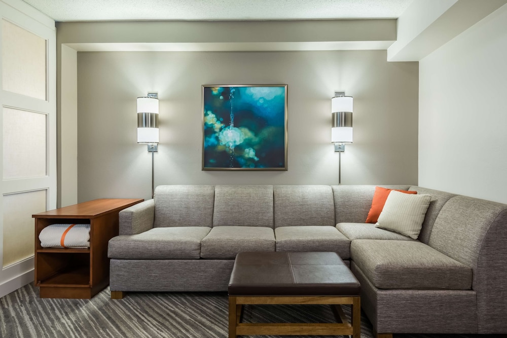 Hyatt Place Rogers / Bentonville 28/49