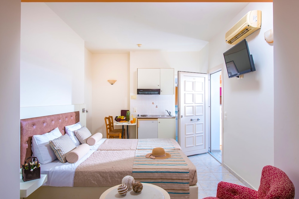 Irida Apartments Malia by Estia 16/46