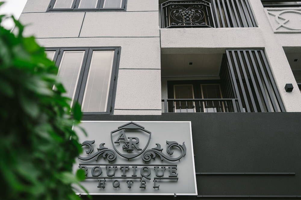 A&R Boutique Hotel 2/29