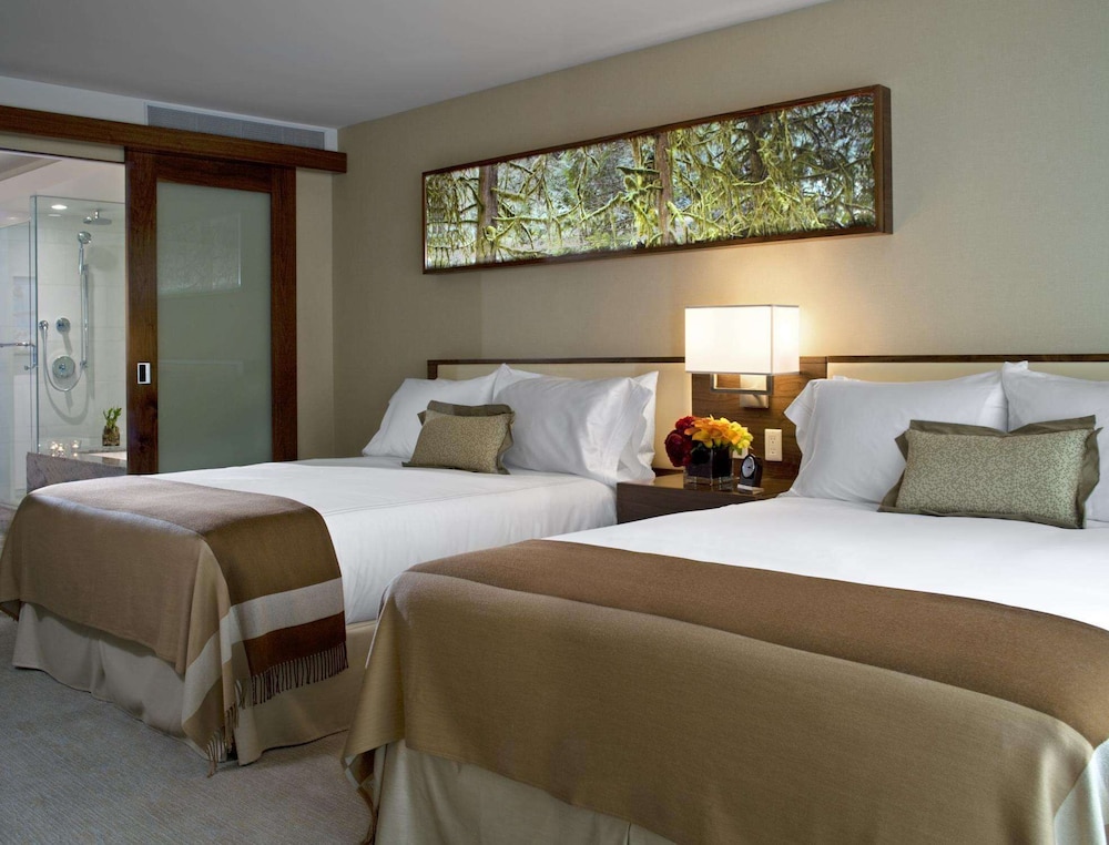 Fairmont Pacific Rim 14/50