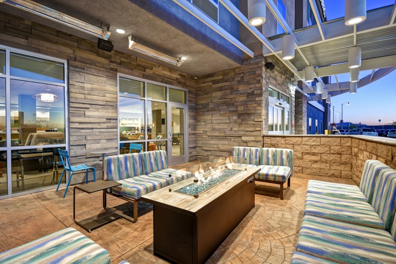 Home2 Suites by Hilton Victorville, CA 27/44