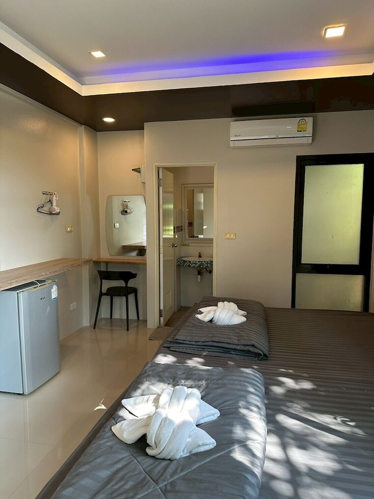 Natthapon Resort 40/76