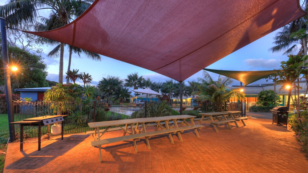 Aloha Apartments 14/61