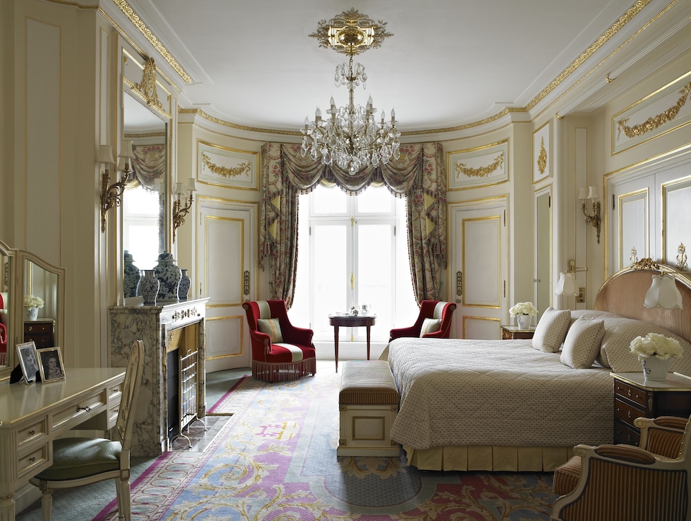 RITZ LONDON 31/99