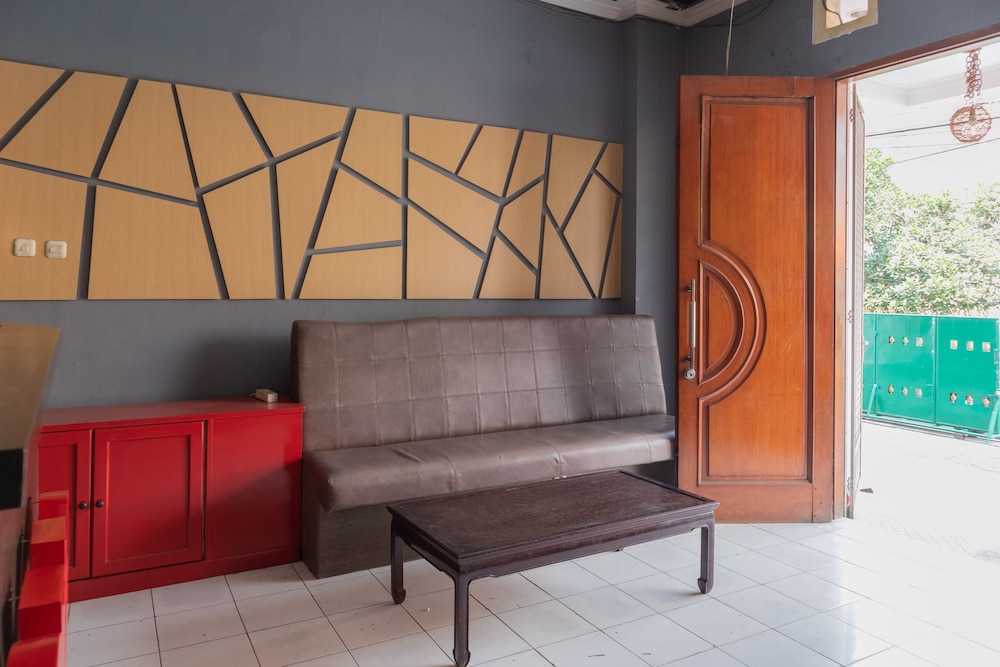 OYO 1111 Passer Baroe Inn 6/26