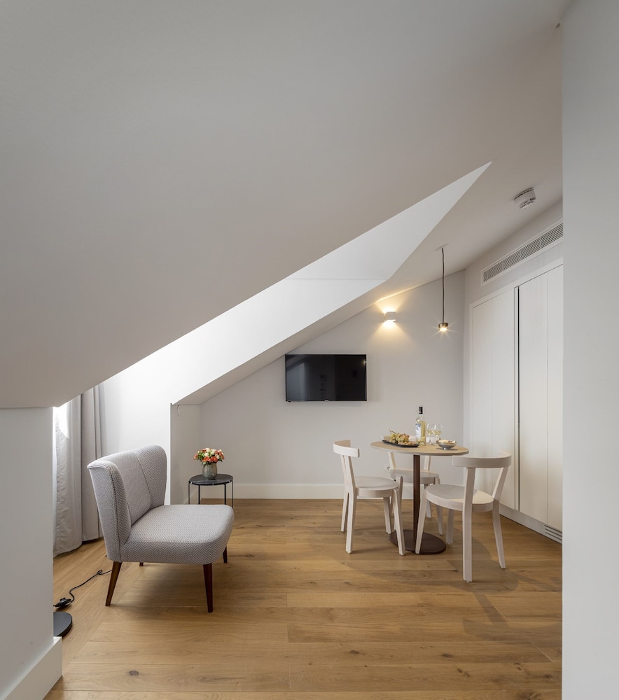 Lisbon Serviced Apartments Madalena 44/50