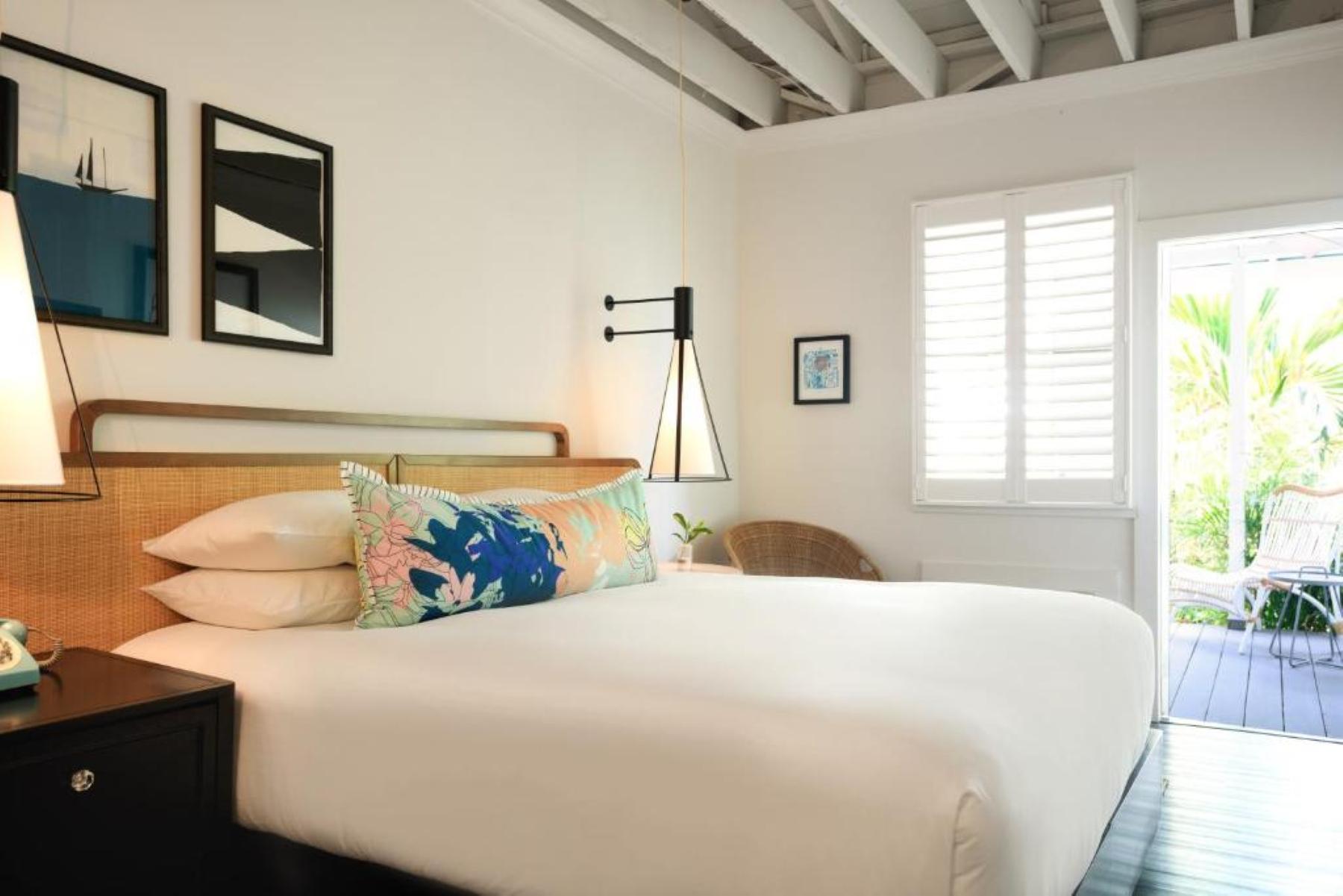 Room, King Bed, Balcony