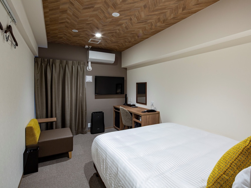 BASIC, DOUBLE BED